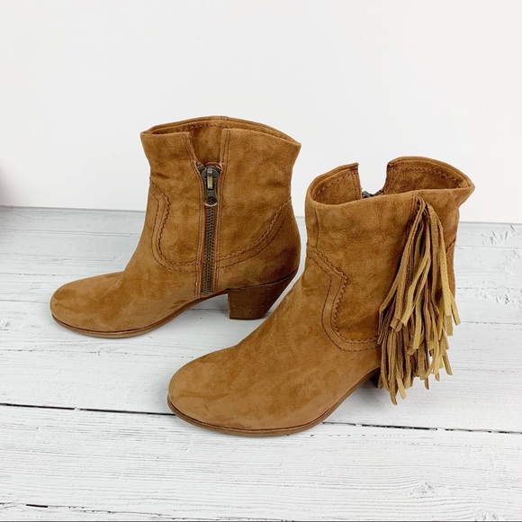 Sam Edelman Shoes - Sam Edelman Louie Suede Fringe Ankle Booties 8.5